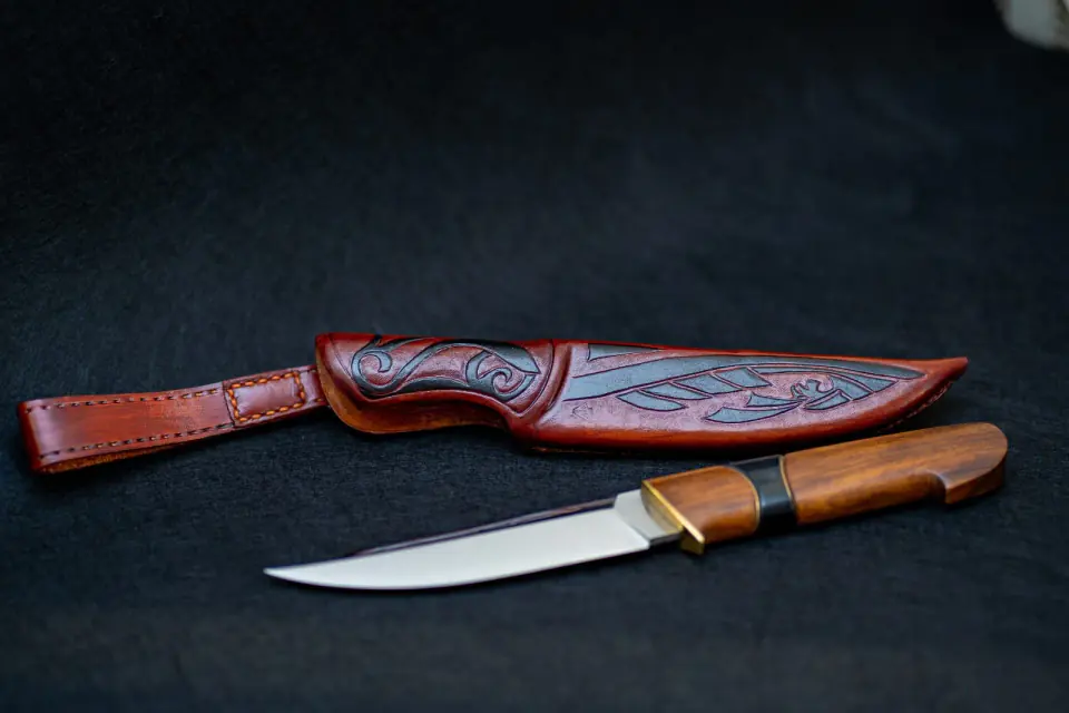 Ridge Runner — M390 Iron wood & buffalo horn