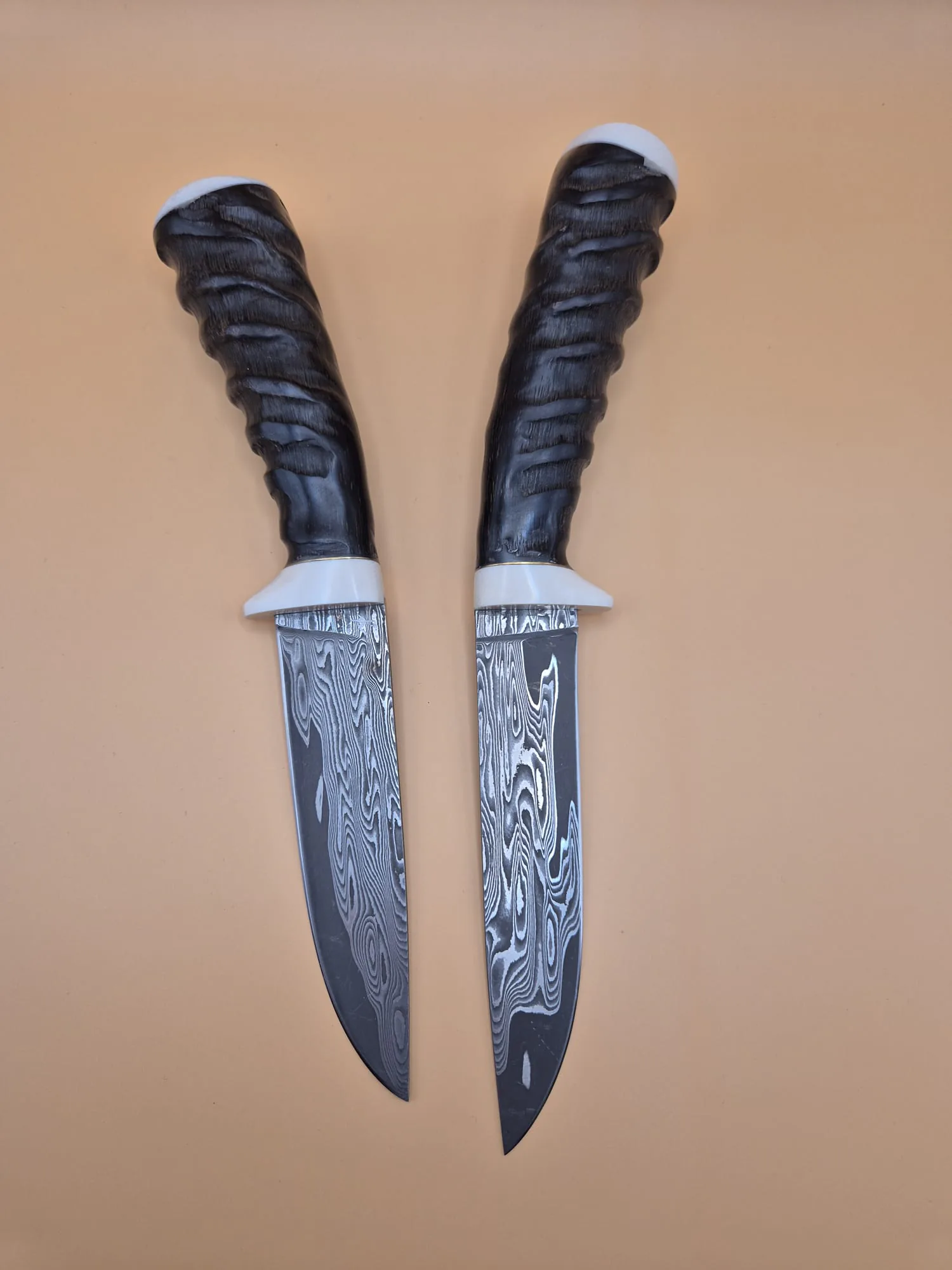 Hunting knife — M390 Bohler Ivory