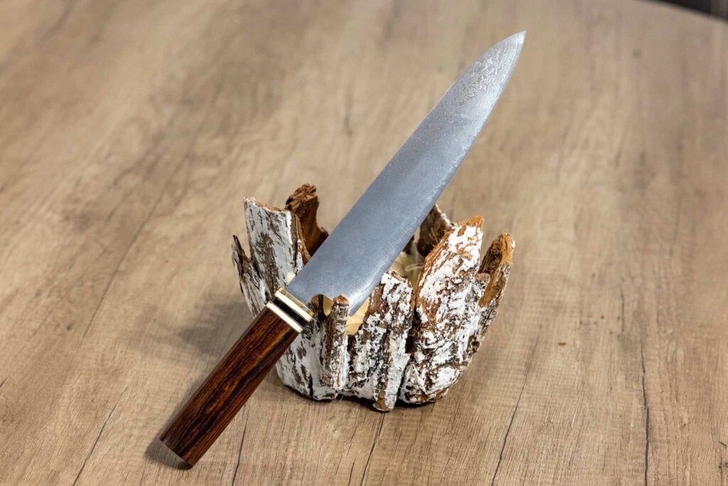 Kitchen knife — Damasc · Iron Wood