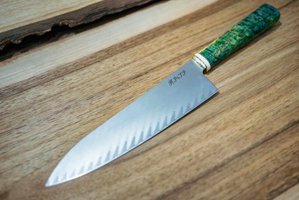 Kitchen knife — Damasc Stabilized wood & buffalo horn