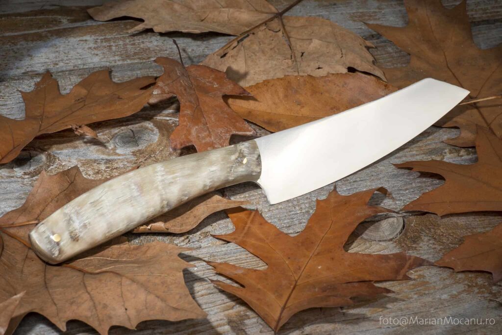 Kitchen knife — N690 Sheep horn